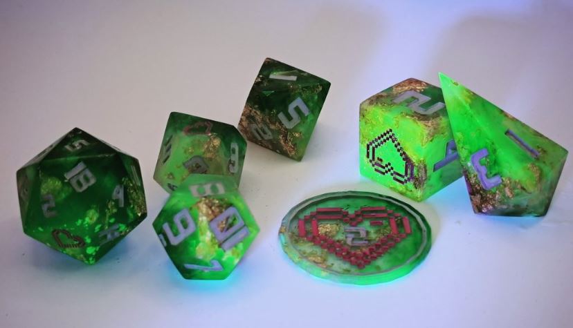 Eldritch Emeralds 7-Piece Dice Set